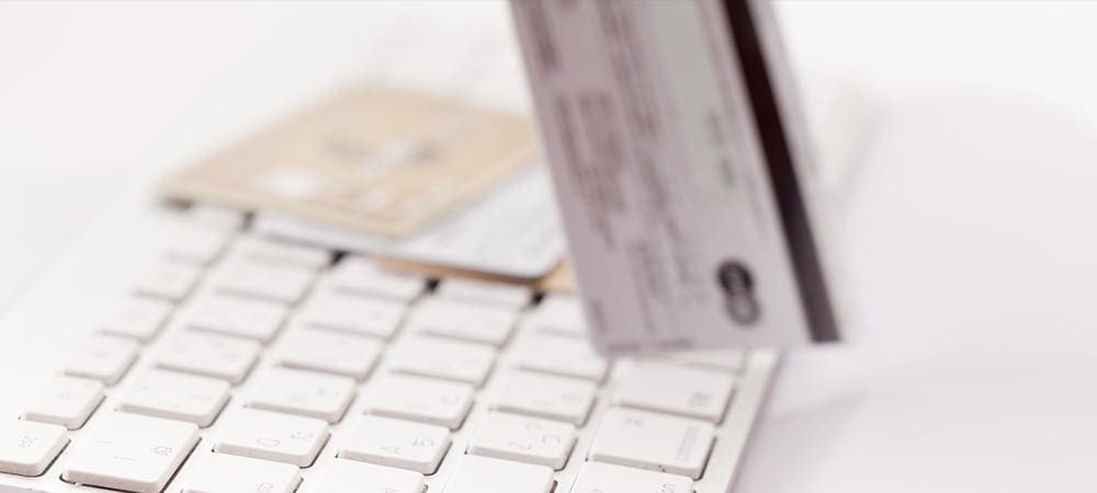 競馬予想サイト ネットで決済
